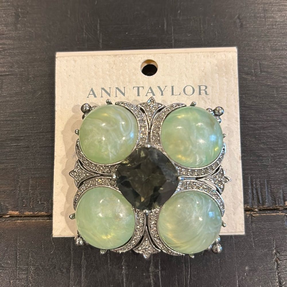 NWT Ann Taylor Jeweled Brooch Pin Rhinestone Classy​